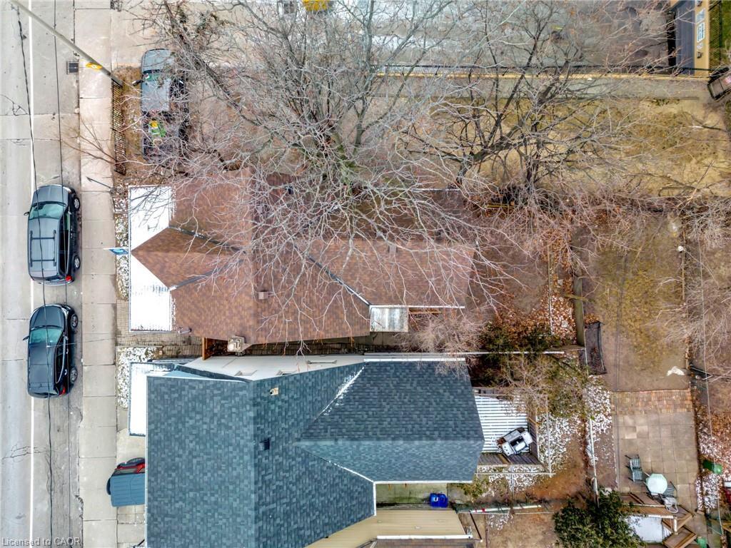 142 Sanford Avenue N, Hamilton, ON - Outdoor