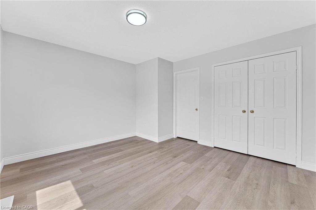 120 Jansen Avenue, Kitchener, ON - Indoor Photo Showing Other Room