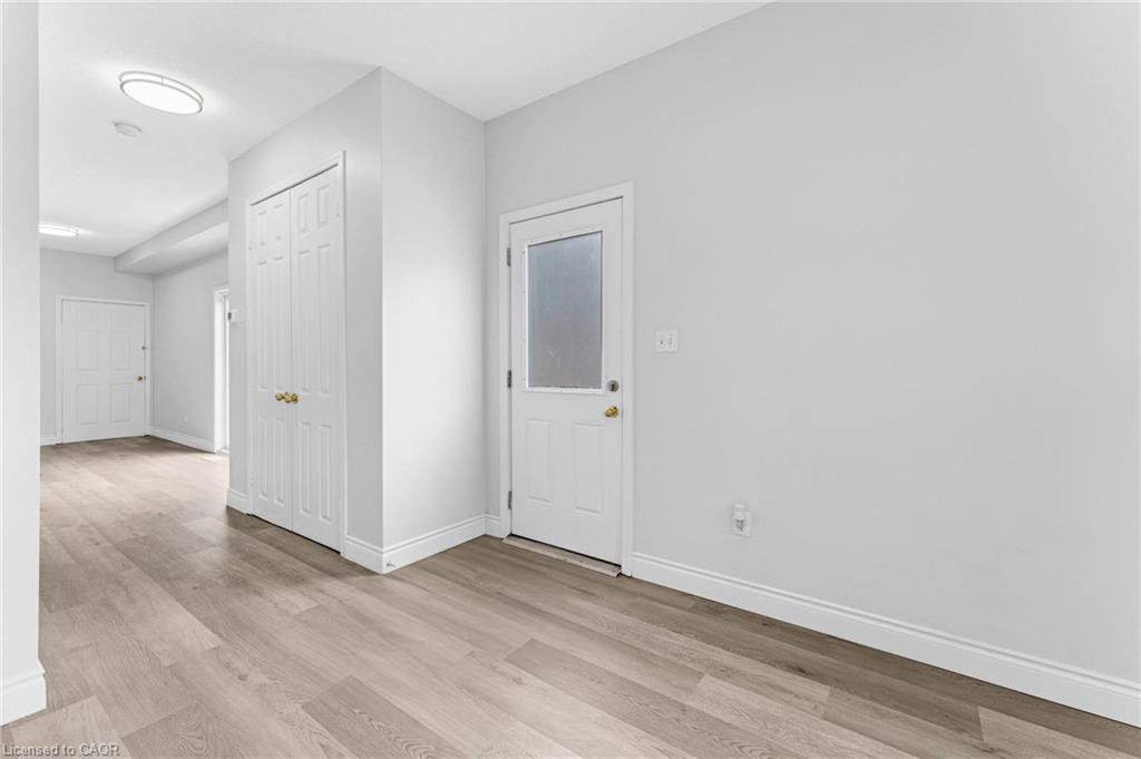 120 Jansen Avenue, Kitchener, ON - Indoor Photo Showing Other Room