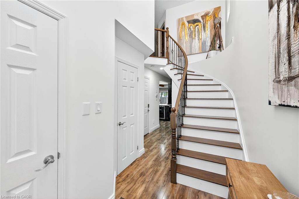 14-134 Terni Boulevard, Hamilton, ON - Indoor Photo Showing Other Room