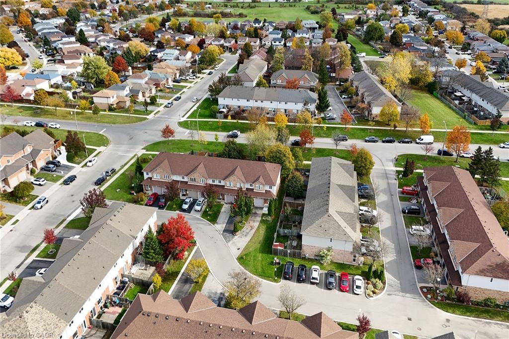 14-134 Terni Boulevard, Hamilton, ON - Outdoor With View