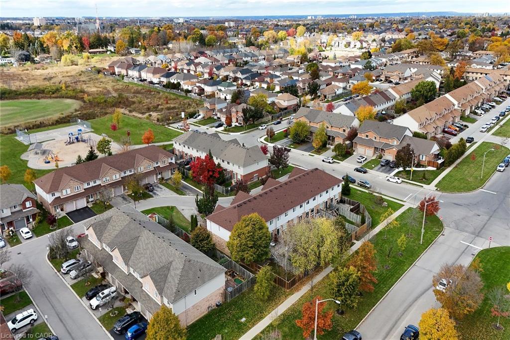 14-134 Terni Boulevard, Hamilton, ON - Outdoor With View