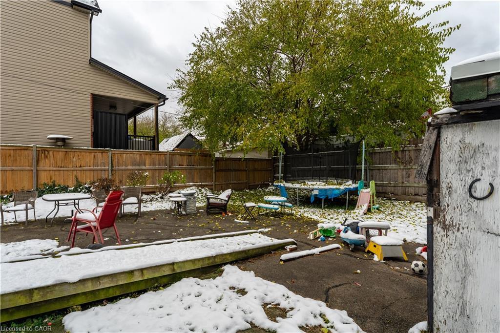 193 Locke Street N, Hamilton, ON - Outdoor With Backyard