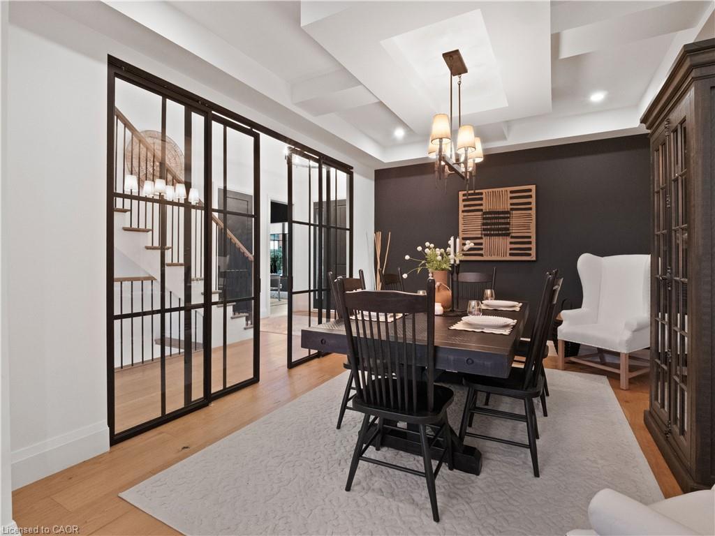 253 Central Avenue, Grimsby, ON - Indoor Photo Showing Other Room