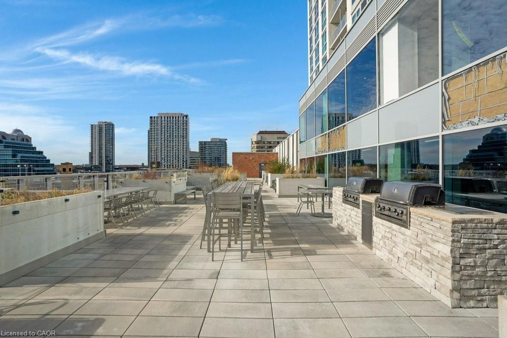 3313-60 Frederick Street, Kitchener, ON - Outdoor