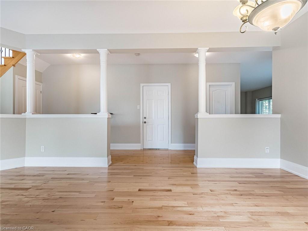 4 Panorama Way, Stoney Creek, ON - Indoor Photo Showing Other Room
