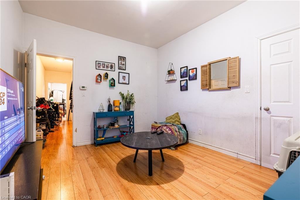 55 Cannon Street W, Hamilton, ON - Indoor