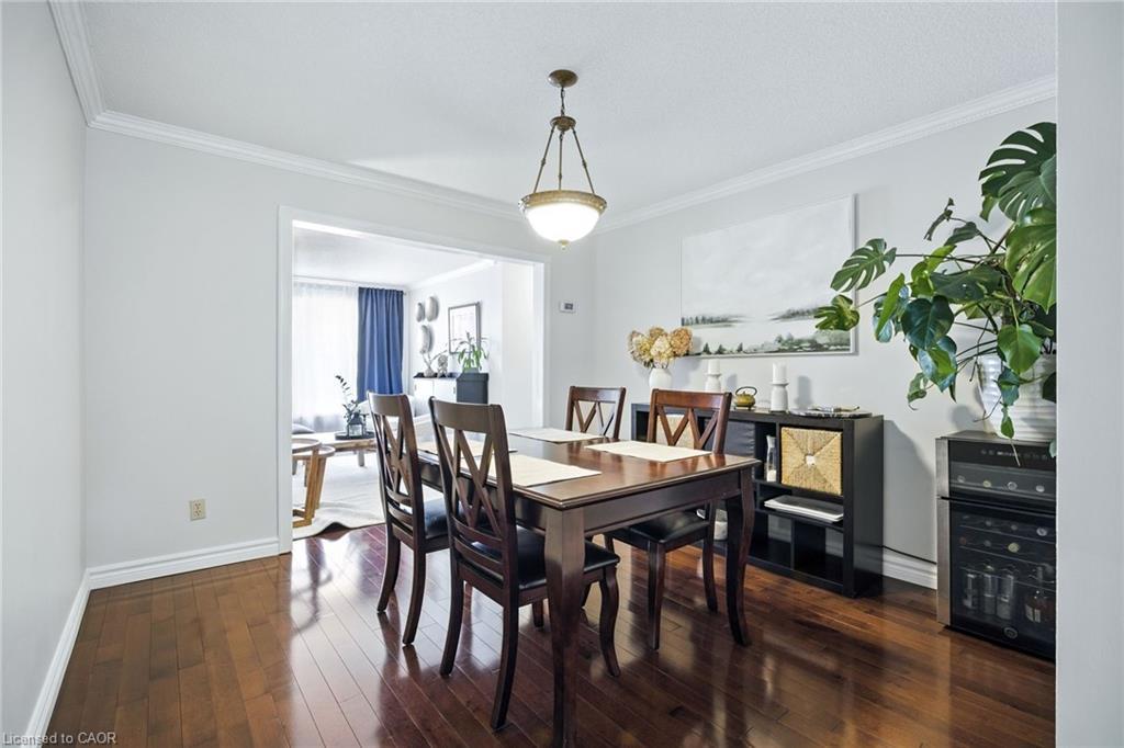 38 Locke Street S, Hamilton, ON - Indoor Photo Showing Dining Room