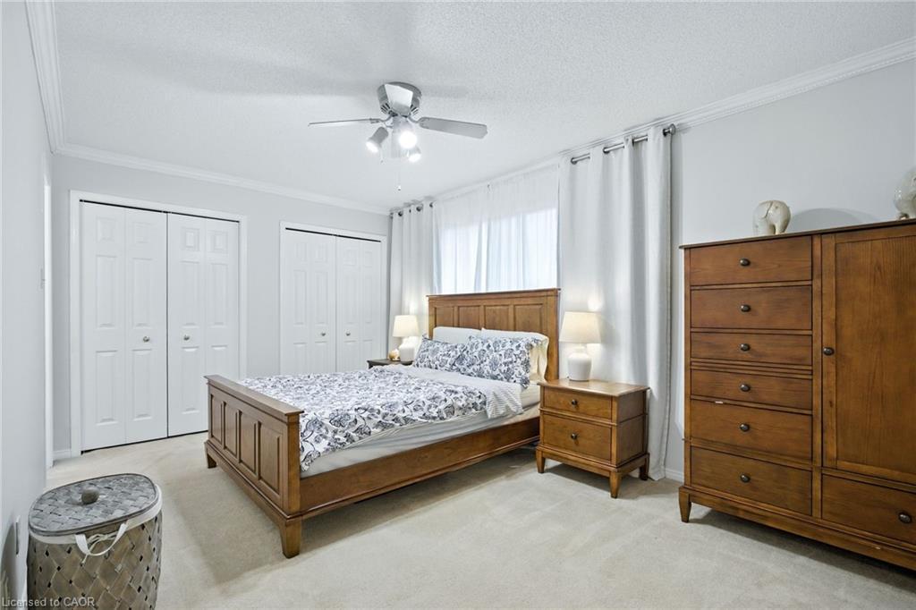 38 Locke Street S, Hamilton, ON - Indoor Photo Showing Bedroom