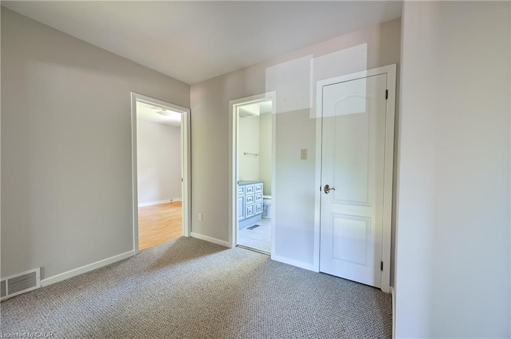2471 Meadowood Crescent, Oakville, ON - Indoor Photo Showing Other Room