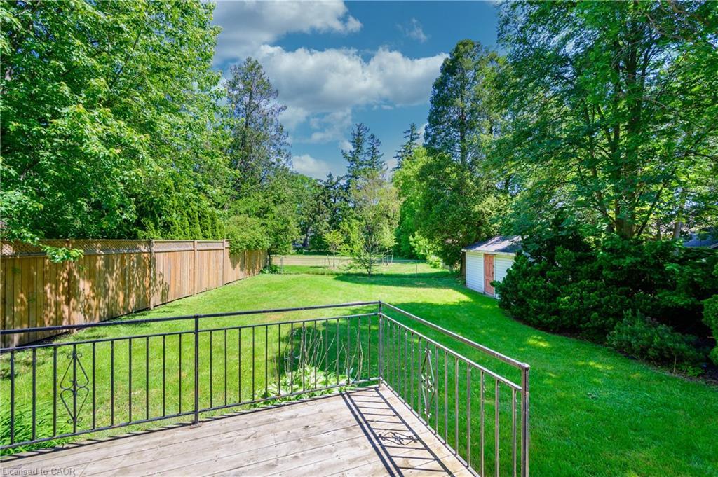 2471 Meadowood Crescent, Oakville, ON - Outdoor