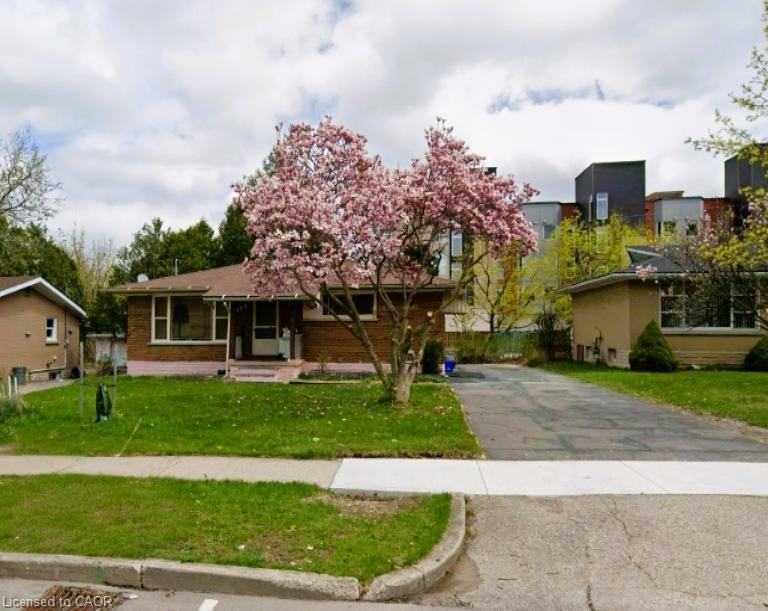 274 Sunview Street, Waterloo, ON