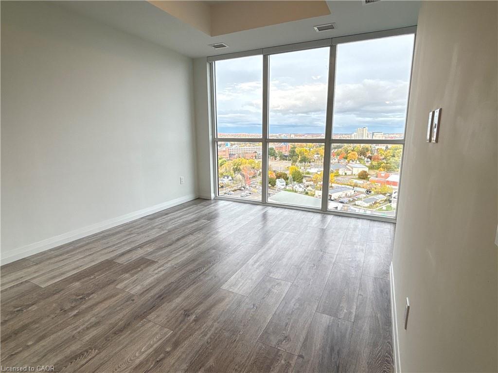 2110-108 Garment Street, Kitchener, ON - Indoor Photo Showing Other Room