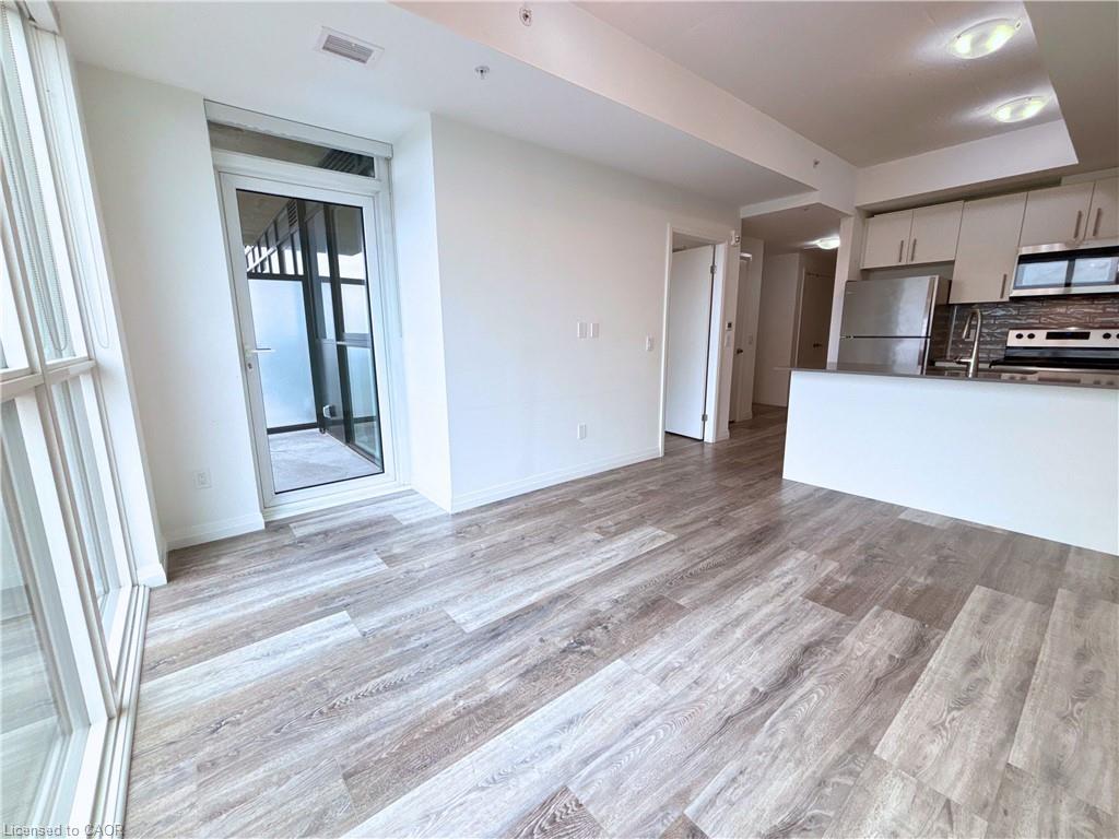 2110-108 Garment Street, Kitchener, ON - Indoor Photo Showing Kitchen