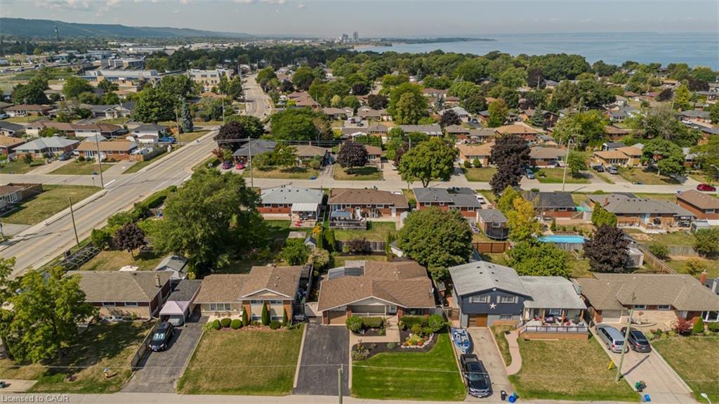 407 Murray Street, Grimsby, ON - Outdoor With View