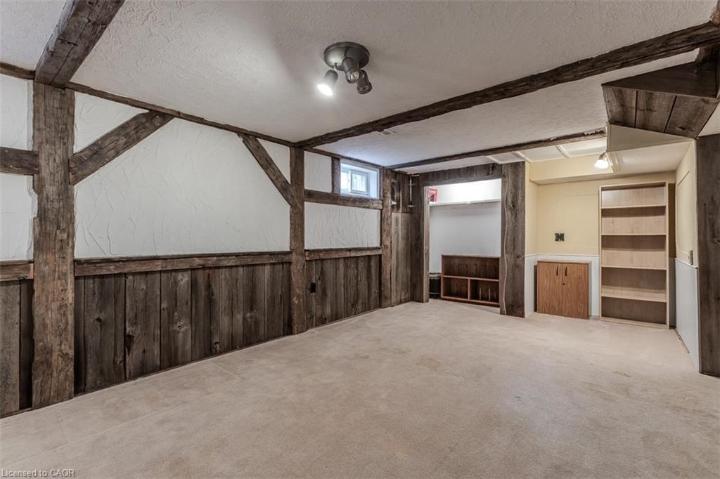 407 Murray Street, Grimsby, ON - Indoor Photo Showing Other Room