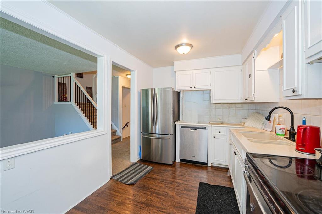 38-14 Williamsburg Road, Kitchener, ON - Indoor Photo Showing Kitchen