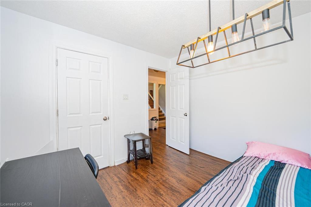 38-14 Williamsburg Road, Kitchener, ON - Indoor Photo Showing Bedroom
