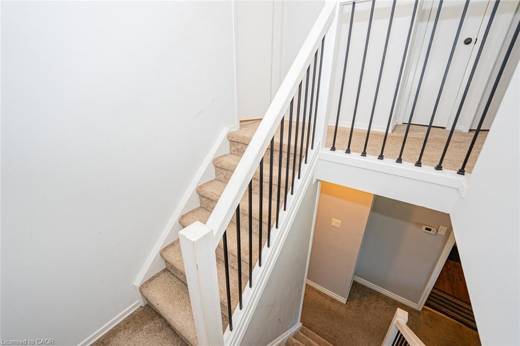 38-14 Williamsburg Road, Kitchener, ON - Indoor Photo Showing Other Room