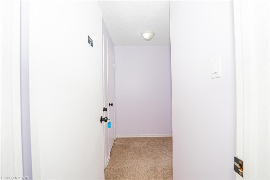 38-14 Williamsburg Road, Kitchener, ON - Indoor Photo Showing Other Room