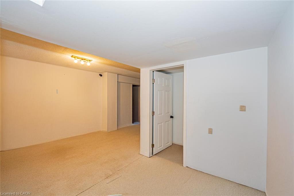 38-14 Williamsburg Road, Kitchener, ON - Indoor Photo Showing Other Room