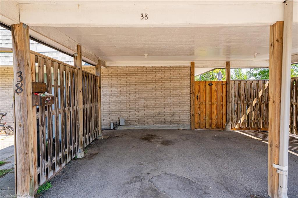 38-14 Williamsburg Road, Kitchener, ON - Indoor