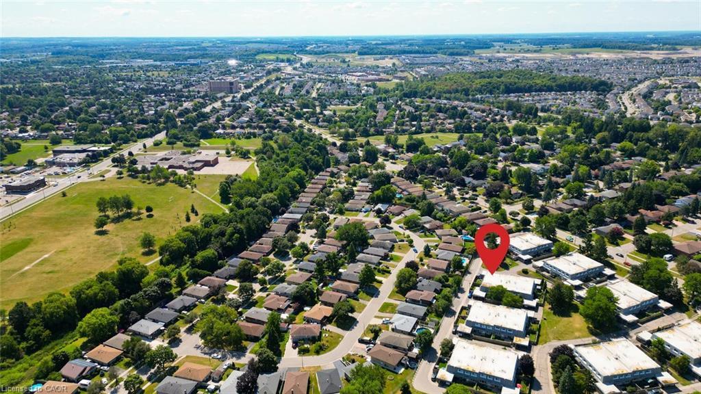 38-14 Williamsburg Road, Kitchener, ON - Outdoor With View