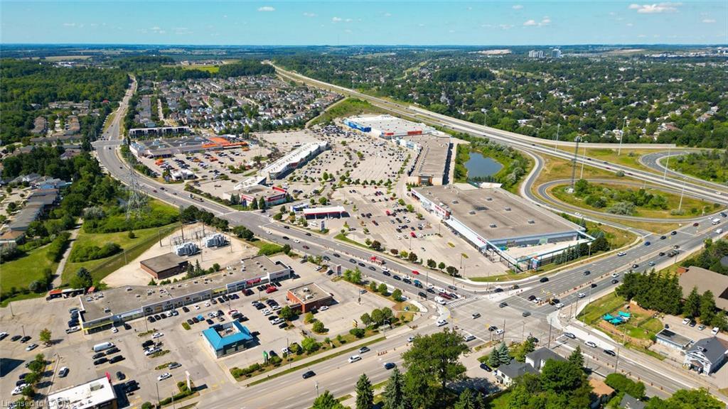 38-14 Williamsburg Road, Kitchener, ON - Outdoor With View