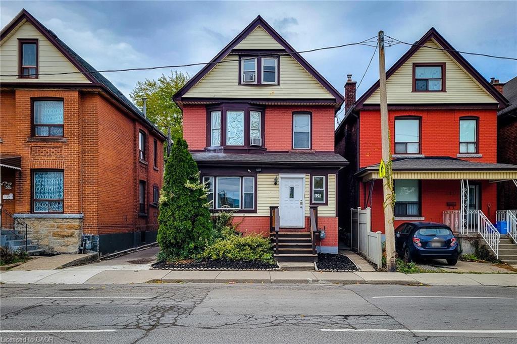 125 Sanford Avenue N, Hamilton, ON - Outdoor With Facade