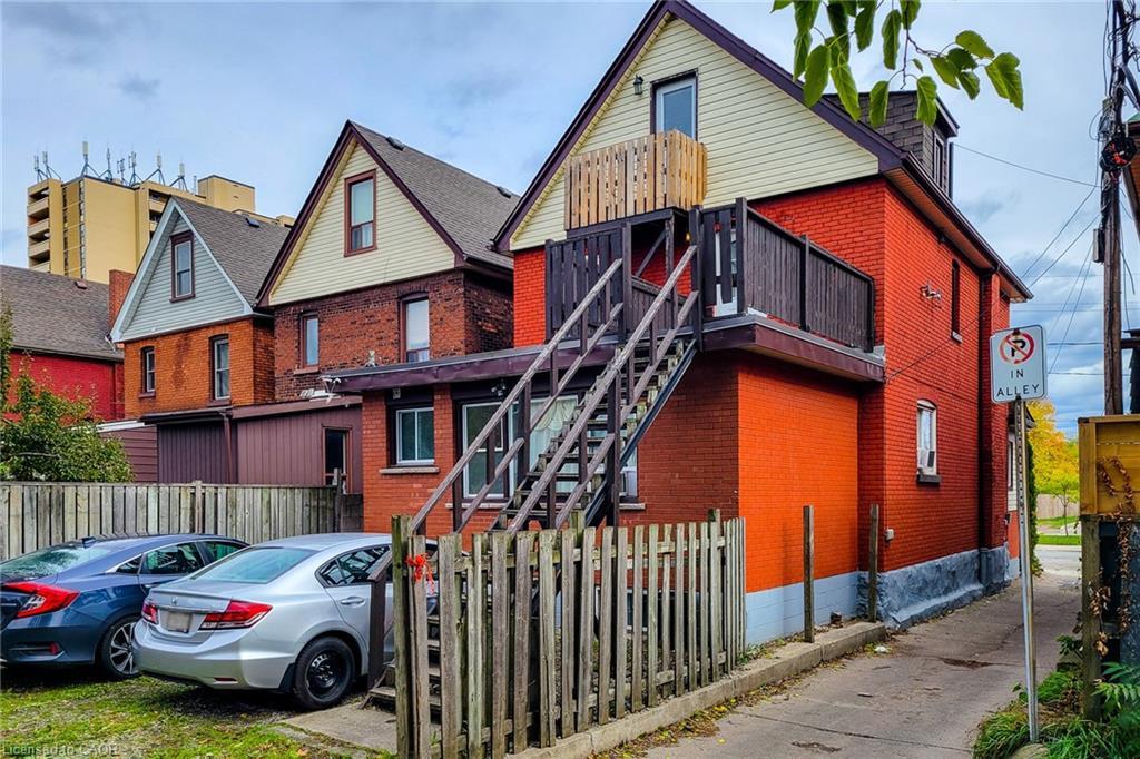 125 Sanford Avenue N, Hamilton, ON - Outdoor