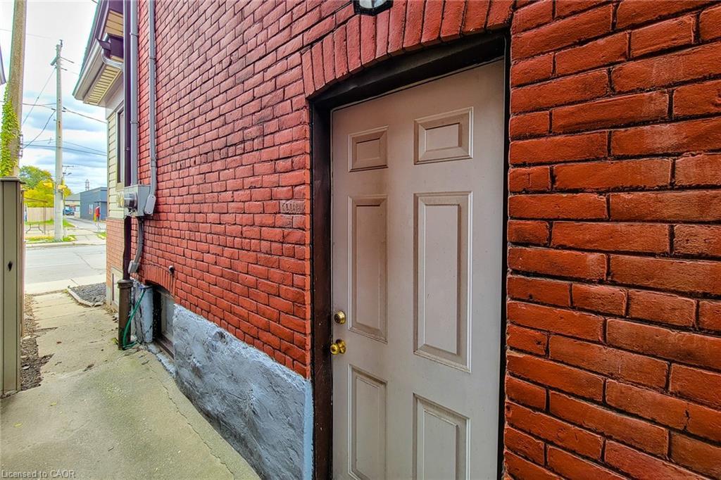 125 Sanford Avenue N, Hamilton, ON - Outdoor With Exterior