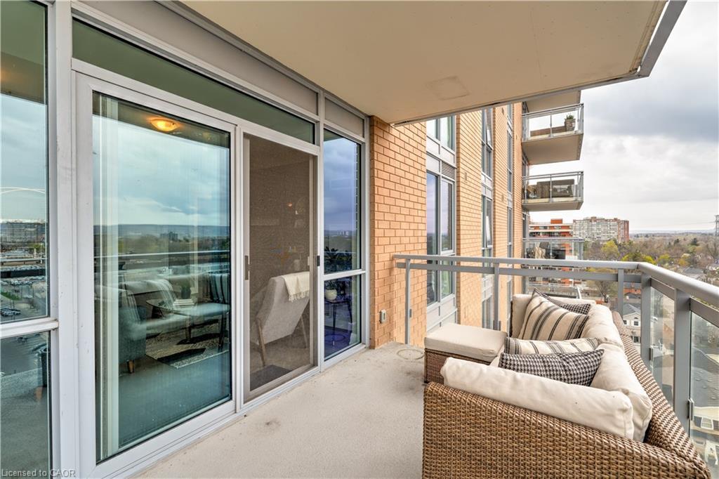 1001-2025 Maria Street, Burlington, ON - Outdoor With Balcony With Exterior