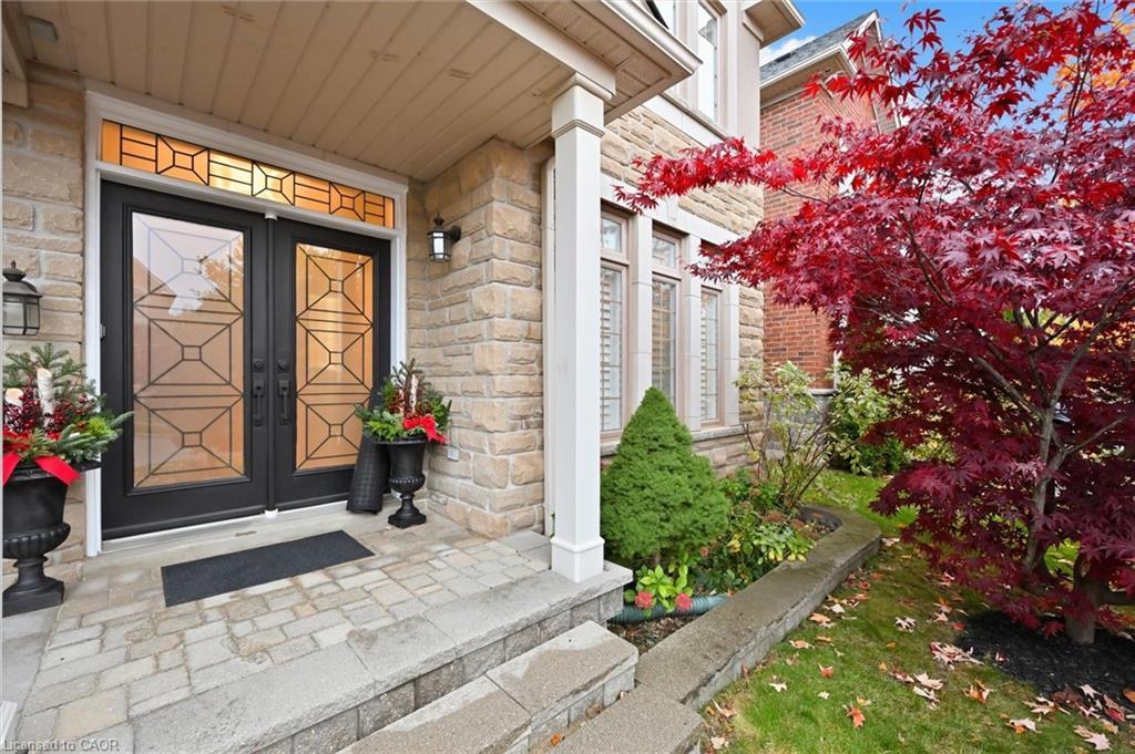 266 Admiral Drive, Oakville, ON - Outdoor