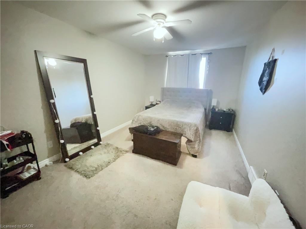 B-668 Butternut Avenue, Waterloo, ON - Indoor Photo Showing Bedroom