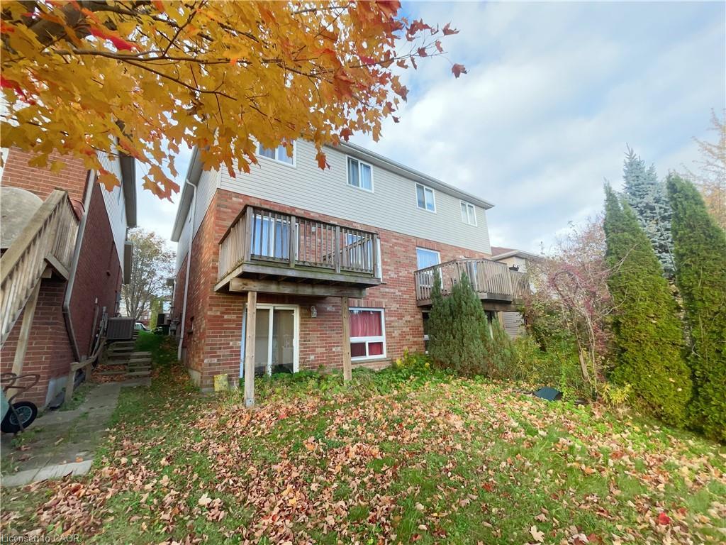 B-668 Butternut Avenue, Waterloo, ON - Outdoor With Deck Patio Veranda