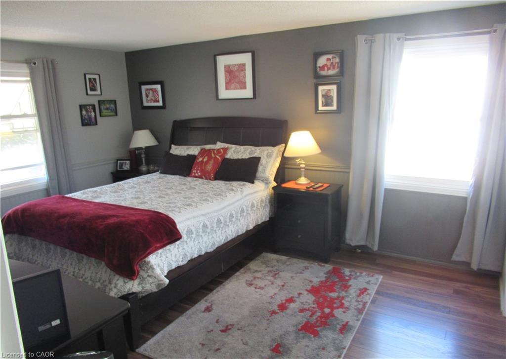 1 Agawam Court, Stoney Creek, ON - Indoor Photo Showing Bedroom
