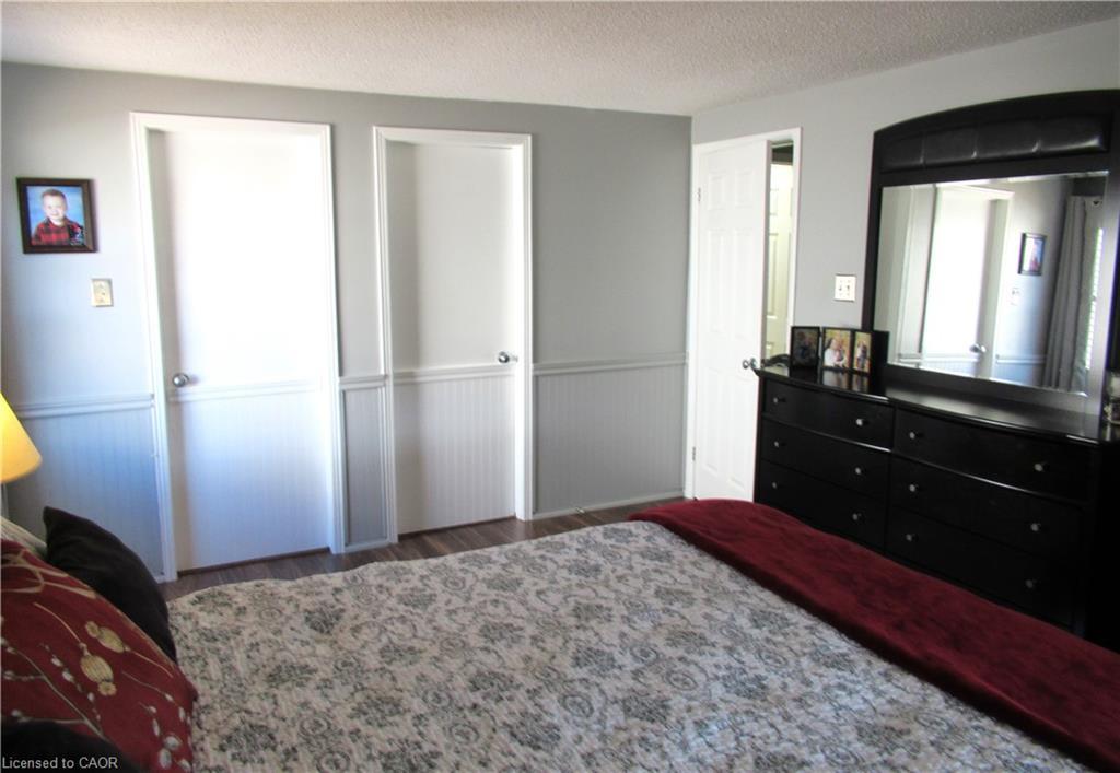 1 Agawam Court, Stoney Creek, ON - Indoor Photo Showing Bedroom