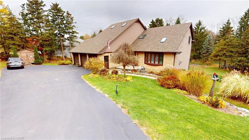 1962 Snake Road, Burlington, ON - Outdoor