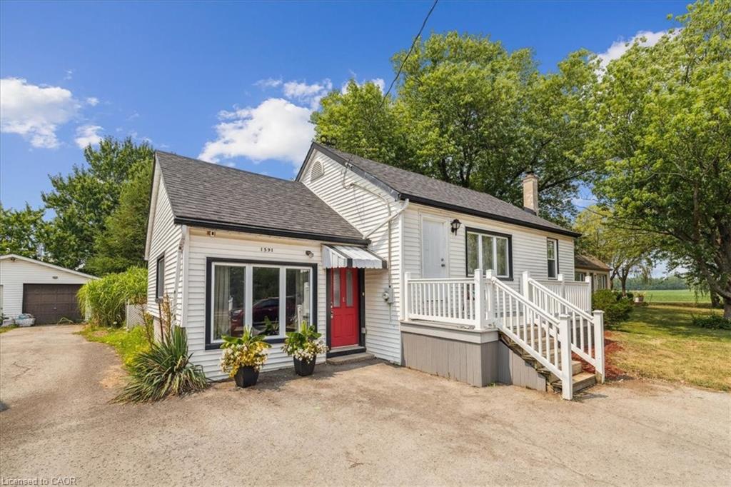 1591 Merrittville Highway, Welland, ON - Outdoor With Deck Patio Veranda