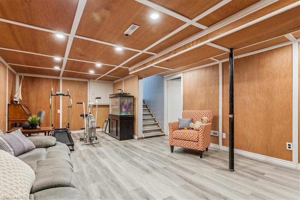 1591 Merrittville Highway, Welland, ON - Indoor Photo Showing Basement