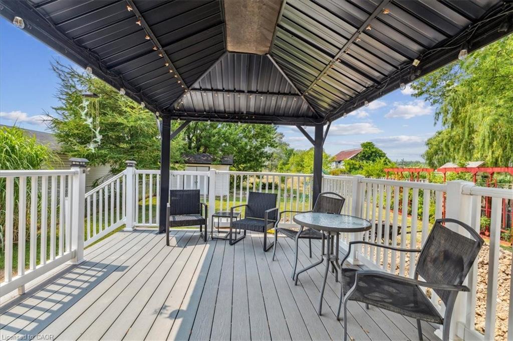 1591 Merrittville Highway, Welland, ON - Outdoor With Deck Patio Veranda With Exterior