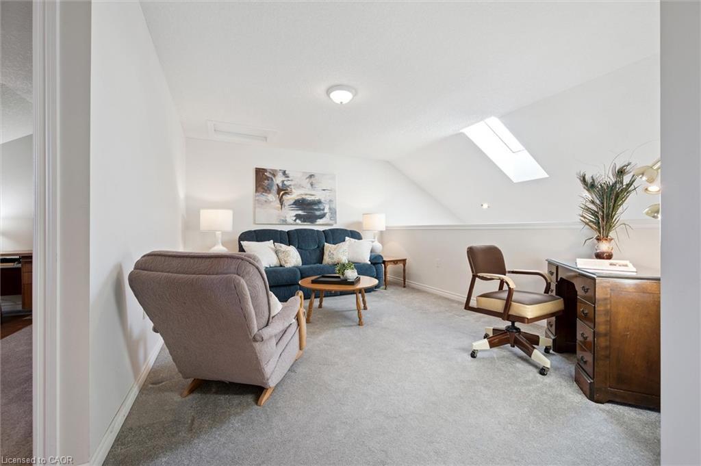 17 Terraview Crescent, Guelph, ON - Indoor