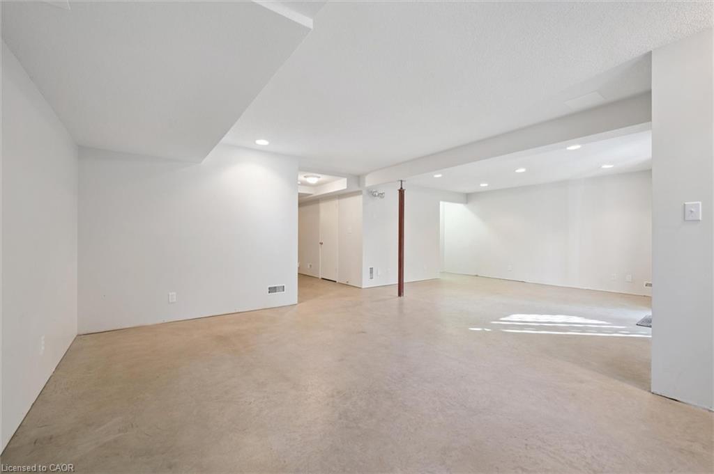 17 Terraview Crescent, Guelph, ON - Indoor