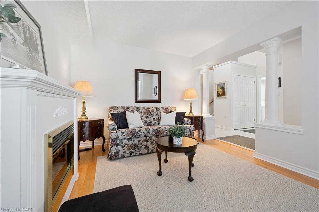 17 Terraview Crescent, Guelph, ON - Indoor Photo Showing Living Room With Fireplace