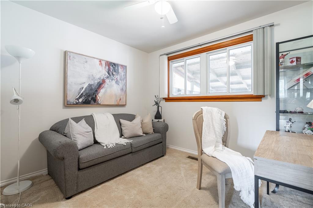 7 Kenwood Crescent, Hamilton, ON - Indoor