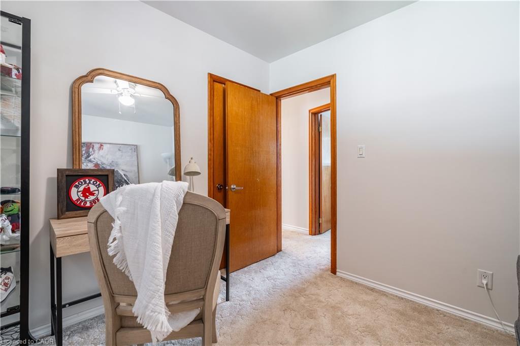 7 Kenwood Crescent, Hamilton, ON - Indoor