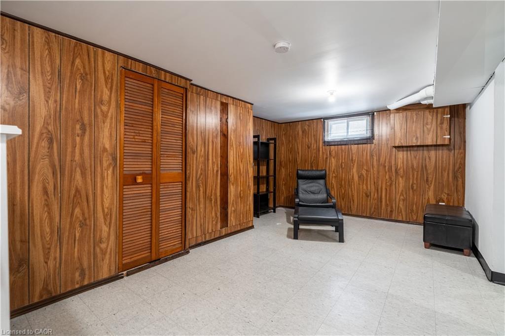 7 Kenwood Crescent, Hamilton, ON - Indoor