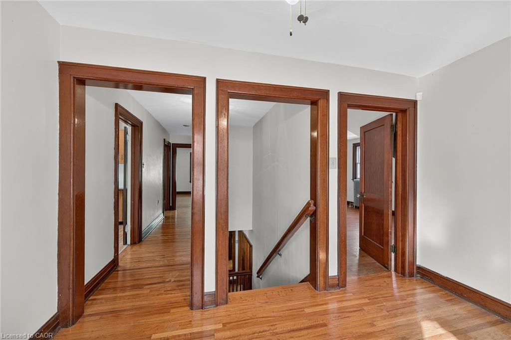 103 Leinster Avenue S, Hamilton, ON - Indoor Photo Showing Other Room