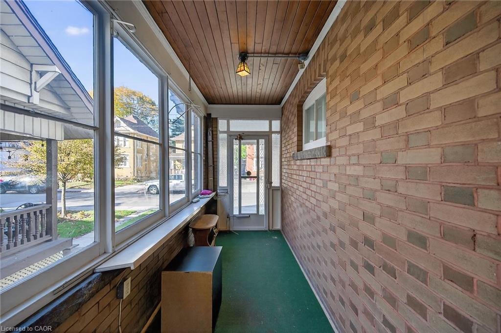 103 Leinster Avenue S, Hamilton, ON - With Exterior