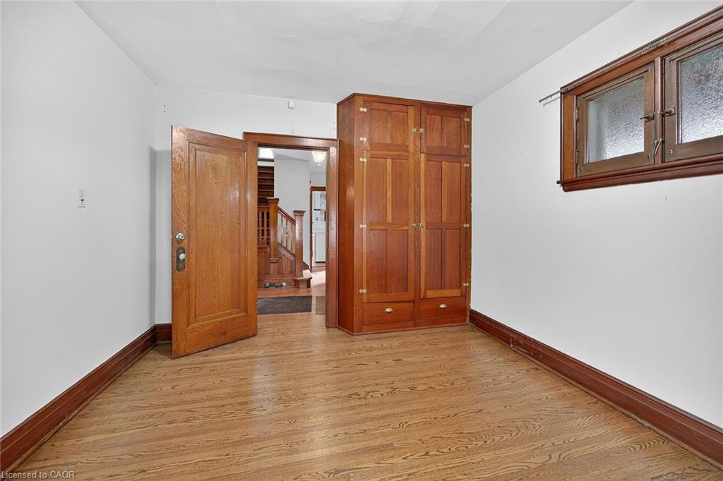 103 Leinster Avenue S, Hamilton, ON - Indoor Photo Showing Other Room